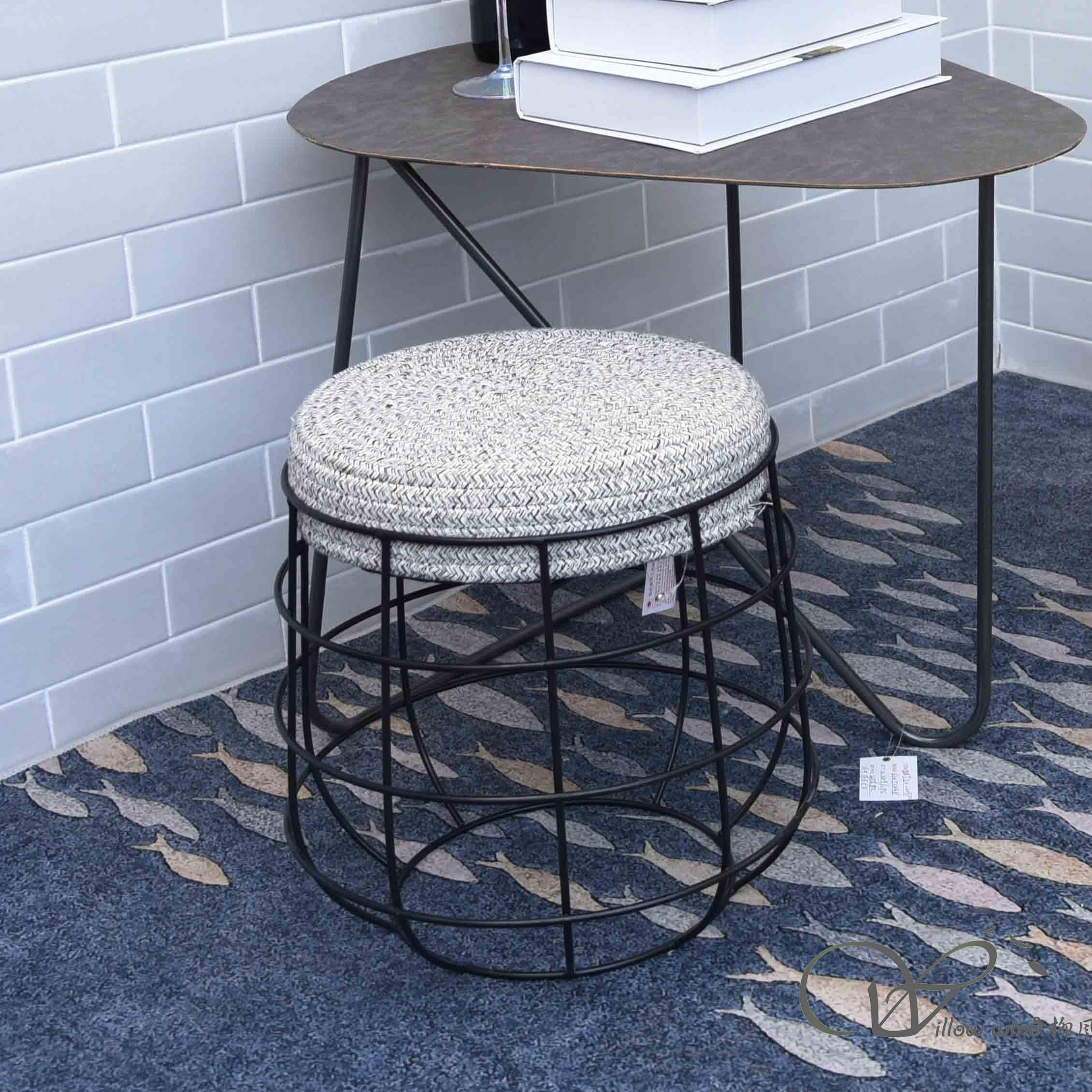 Round Cushioned Furniture Cotton Rope Footstool Ottoman with with wire storage legs
